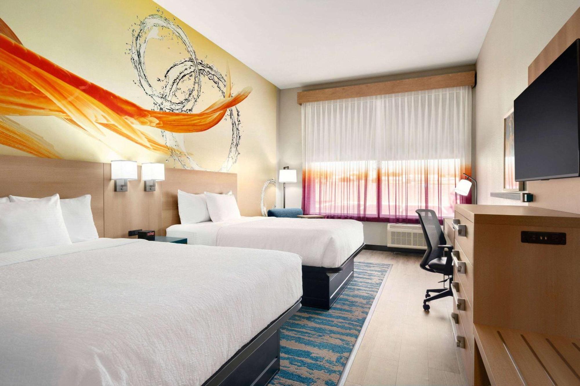 La Quinta Inn & Suites By Wyndham San Antonio Seaworld Lafb מראה חיצוני תמונה